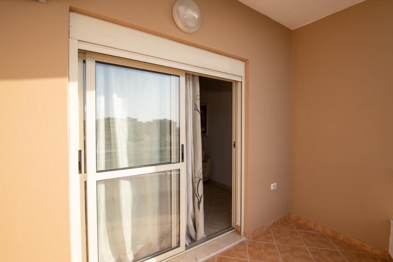 Ami Apartament Влёра Экстерьер фото